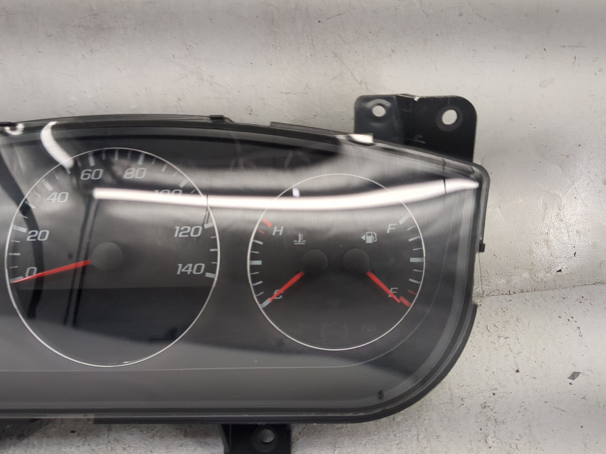 2009-2011 Chevrolet Impala Instrument Cluster Speedometer Gauges Miles:217K Fits Fits 2009 2010 2011 OEM Used Auto Parts - O
