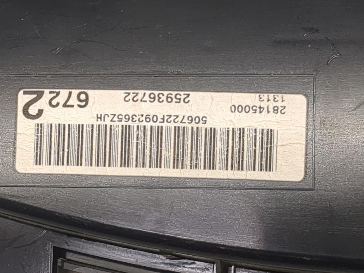 2009-2011 Chevrolet Impala Instrument Cluster Speedometer Gauges Miles:217K Fits Fits 2009 2010 2011 OEM Used Auto Parts - O