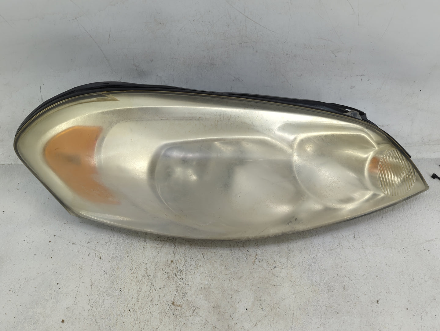 2006-2016 Chevrolet Impala Passenger Right Oem Head Light Headlight Lamp 5036770 - Oemusedautoparts1.com