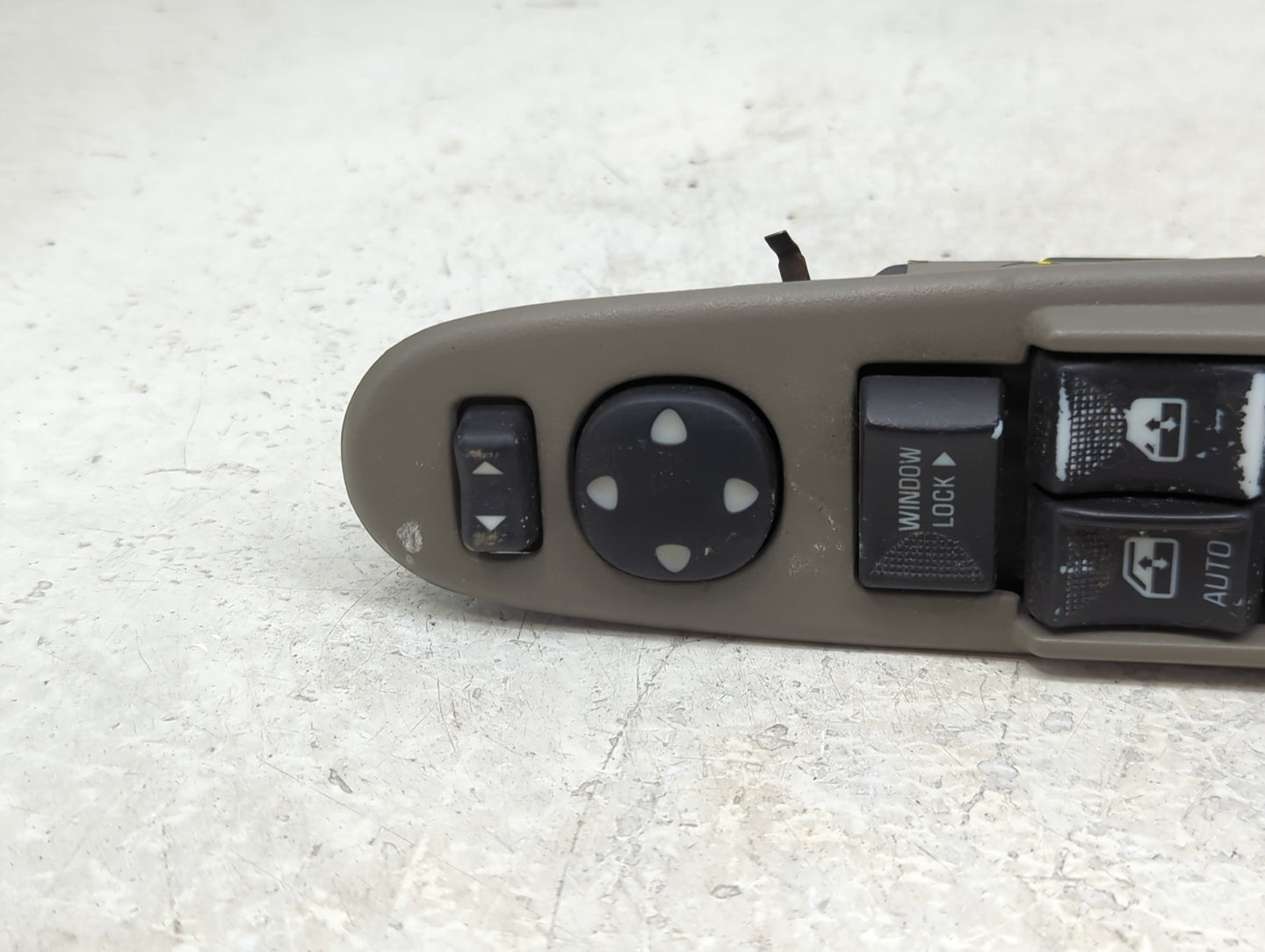 2000-2016 Chevrolet Impala Master Power Window Switch Replacement Driver Side Left Fits OEM Used Auto Parts - Oemusedautopar