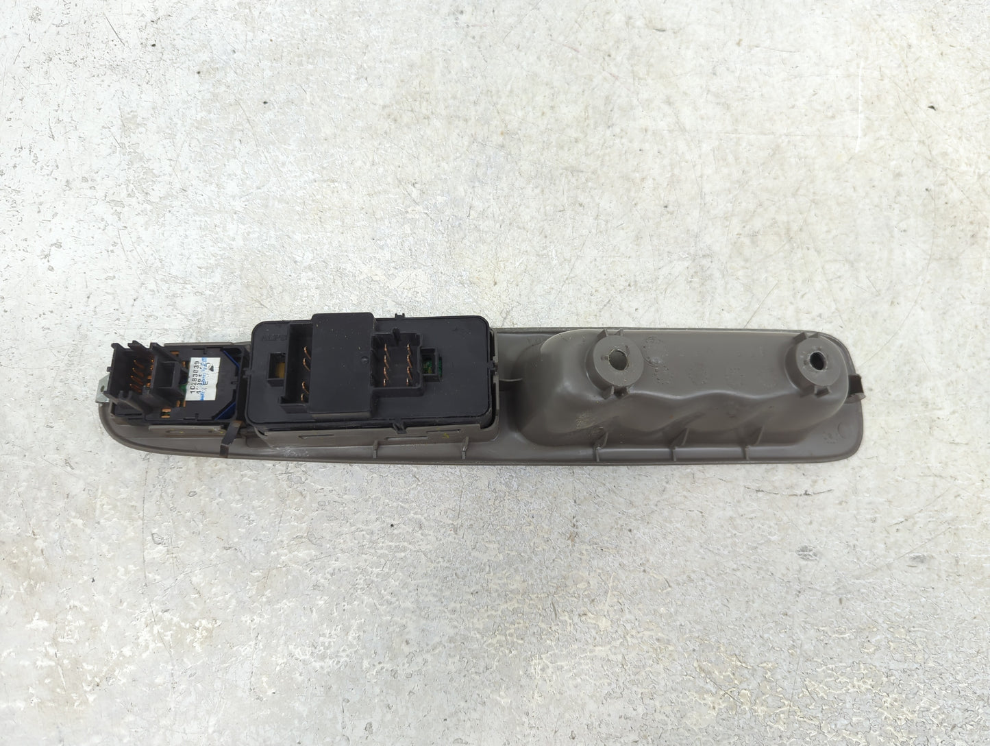 2000-2016 Chevrolet Impala Master Power Window Switch Replacement Driver Side Left Fits OEM Used Auto Parts - Oemusedautopar