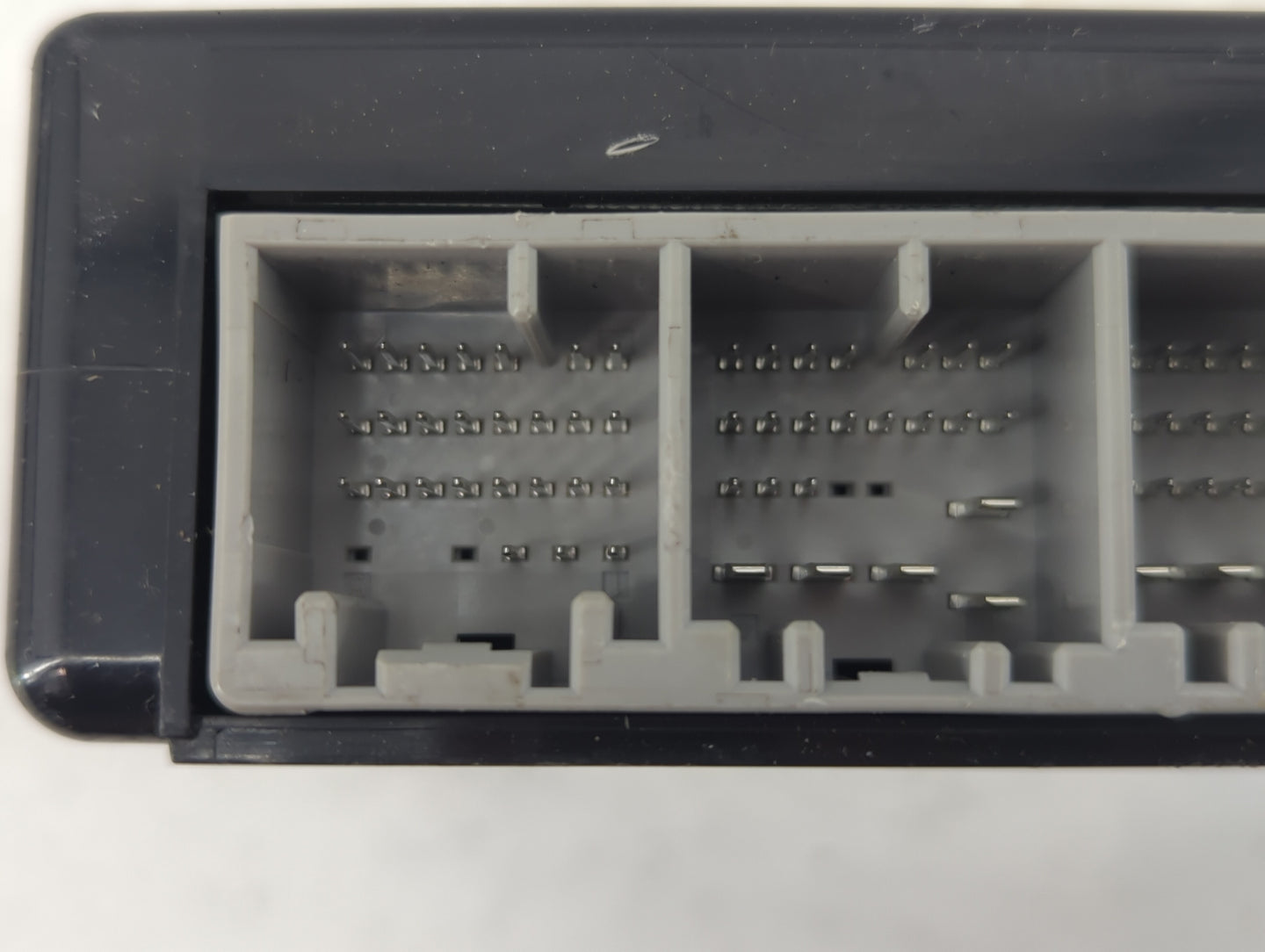 2006-2013 Chevrolet Impala Body Control Module Bcm Inner Cabin Fuse Box - Oemusedautoparts1.com