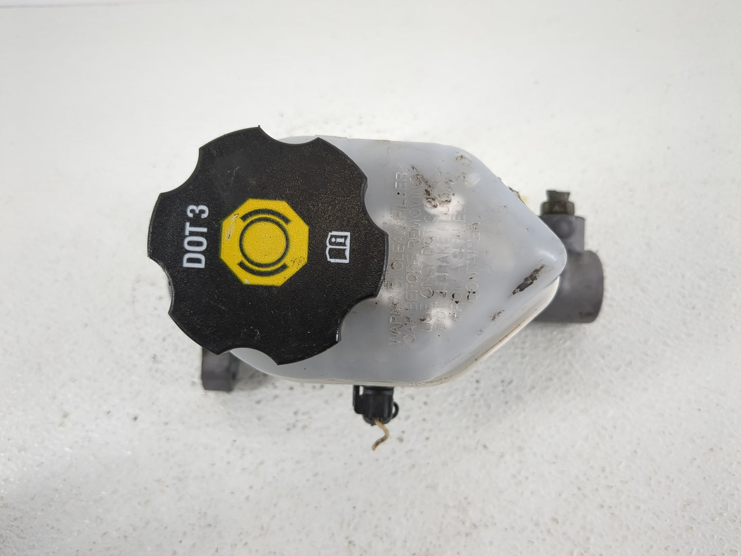 2006-2008 Chevrolet Impala Brake Master Cylinder - Oemusedautoparts1.com
