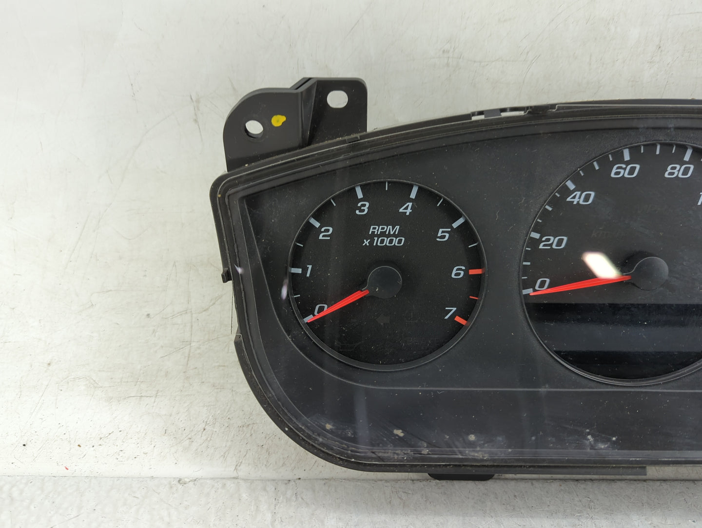 2008 Chevrolet Impala Instrument Cluster Speedometer Gauges Fits OEM Used Auto Parts - Oemusedautoparts1.com