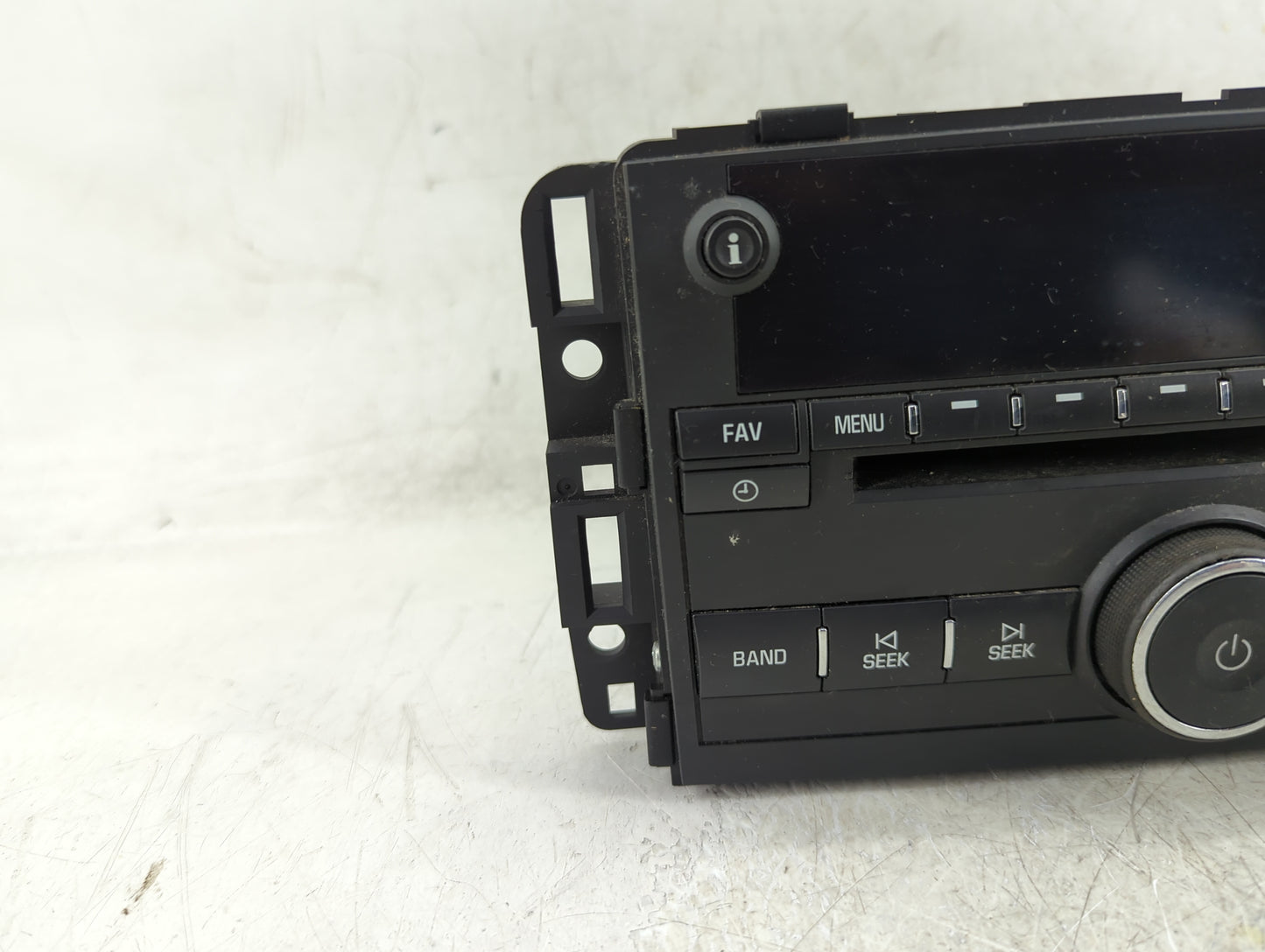 2011-2012 Chevrolet Impala Radio AM FM Cd Player Receiver Replacement Fits Fits 2011 2012 OEM Used Auto Parts - Oemusedautop