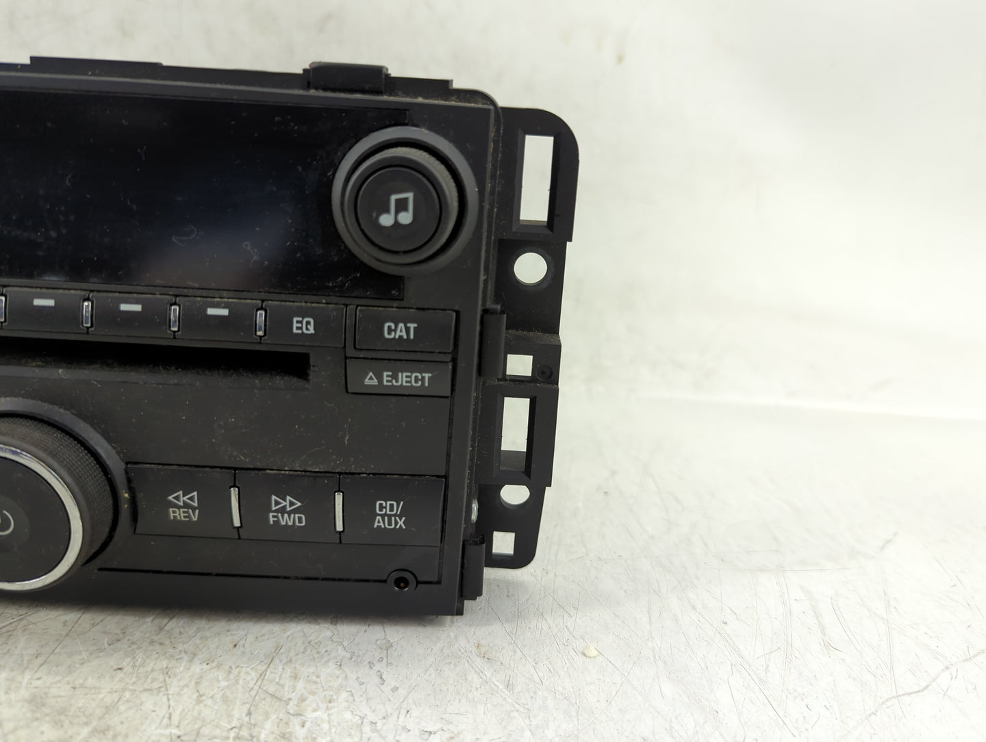 2011-2012 Chevrolet Impala Radio AM FM Cd Player Receiver Replacement Fits Fits 2011 2012 OEM Used Auto Parts - Oemusedautop