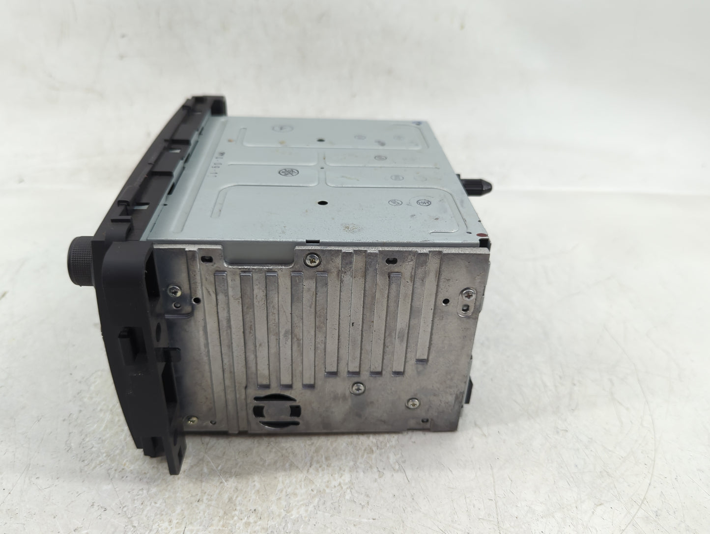 2011-2012 Chevrolet Impala Radio AM FM Cd Player Receiver Replacement Fits Fits 2011 2012 OEM Used Auto Parts - Oemusedautop
