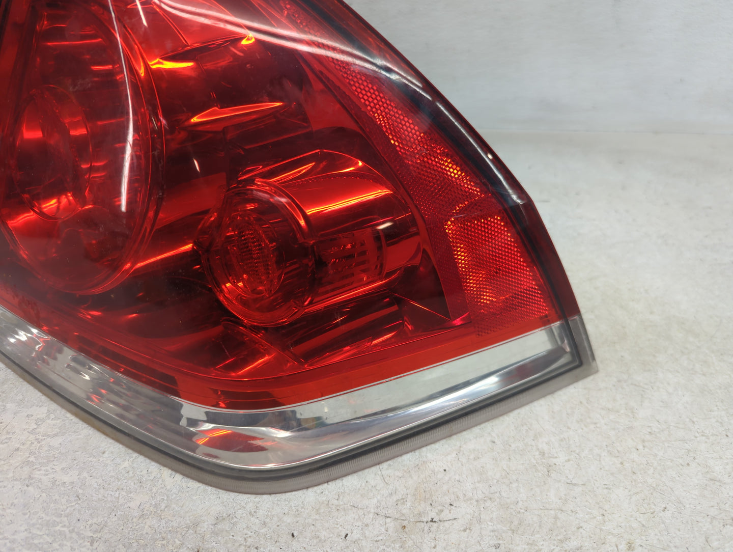 2006-2016 Chevrolet Impala Tail Light Assembly Passenger Right OEM Fits OEM Used Auto Parts - Oemusedautoparts1.com