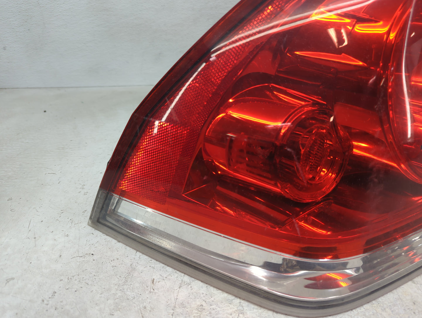 2006-2016 Chevrolet Impala Tail Light Assembly Driver Left OEM Fits Fits 2006 2007 2008 2009 2010 2011 2012 2013 2014 2015 2
