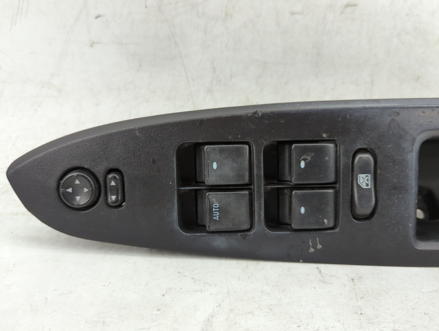 2000-2016 Chevrolet Impala Master Power Window Switch Replacement Driver Side Left Fits OEM Used Auto Parts - Oemusedautopar