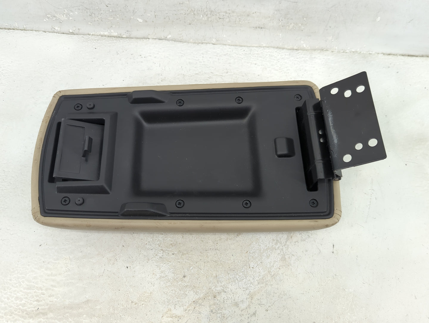 2007-2016 Chevrolet Impala Center Console Armrest Cover Lid Fits Fits 2007 2008 2009 2010 2011 2012 2013 2014 2015 2016 OEM 