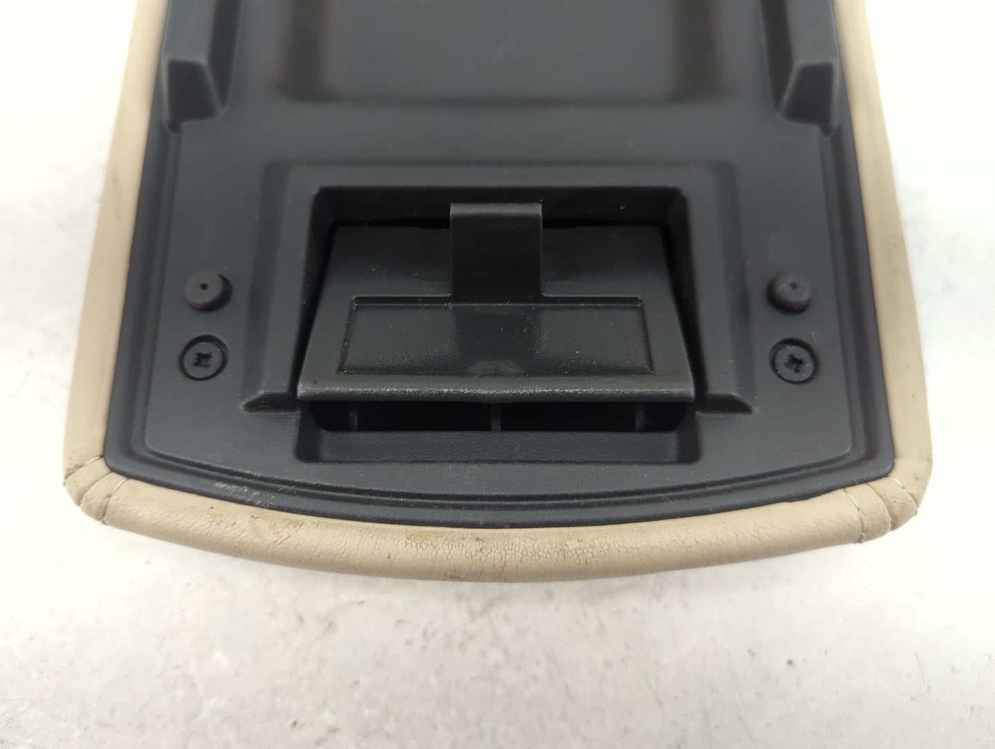 2007-2016 Chevrolet Impala Center Console Armrest Cover Lid Fits Fits 2007 2008 2009 2010 2011 2012 2013 2014 2015 2016 OEM 
