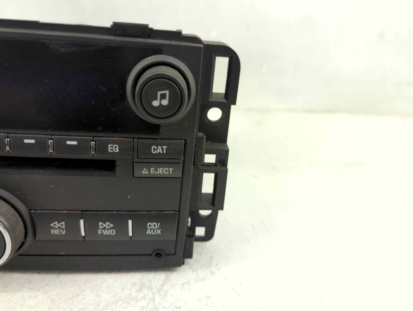 2009-2010 Chevrolet Impala Radio AM FM Cd Player Receiver Replacement Fits Fits 2009 2010 OEM Used Auto Parts - Oemusedautop