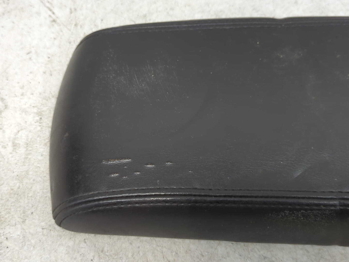 0 Chevrolet Impala Limited Center Console Armrest Cover Lid Fits Fits 207 2008 2009 2010 2011 2012 2013 2014 2015 2016 OEM U