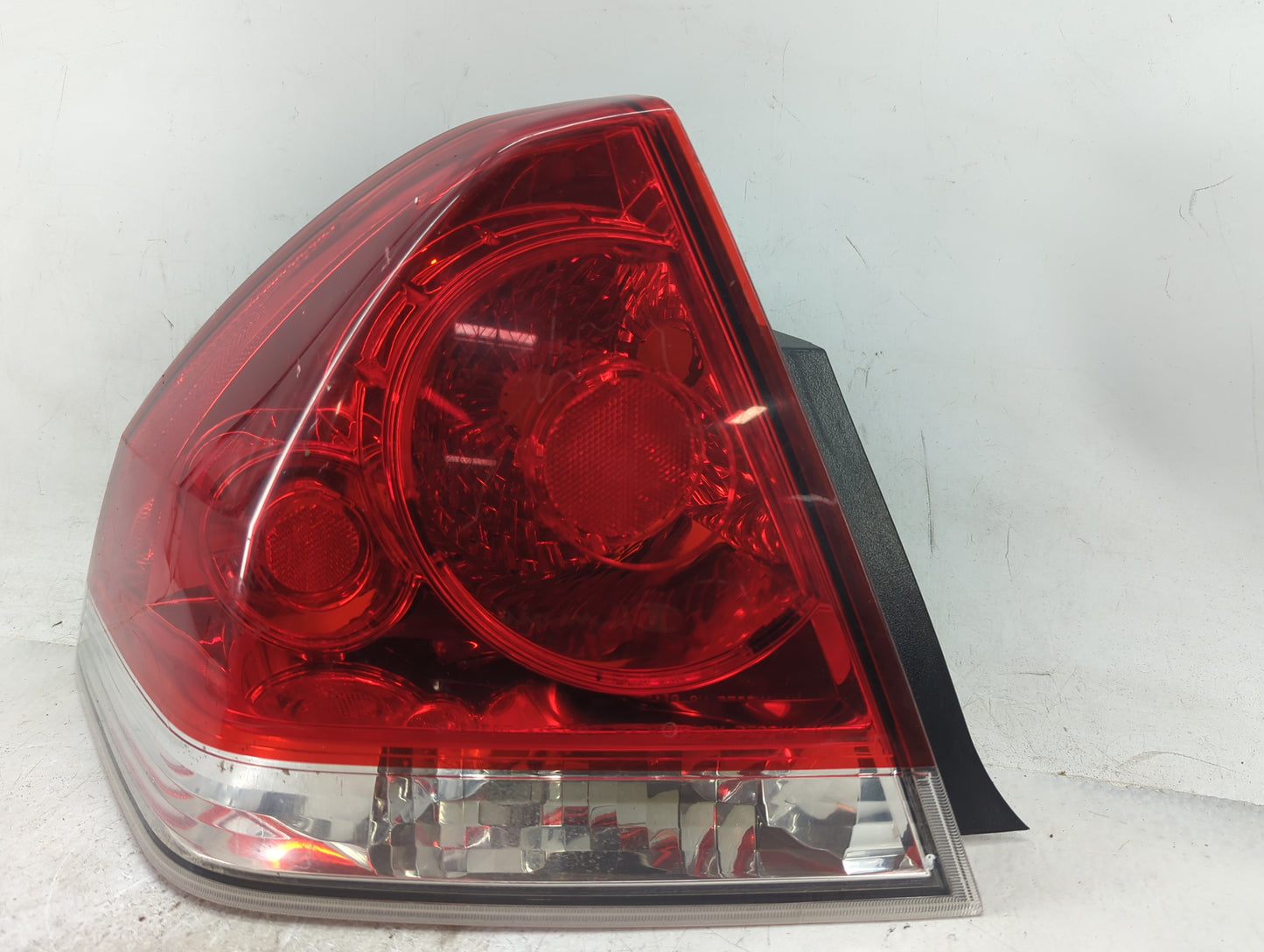 0 Chevrolet Impala Limited Tail Light Assembly Driver Left OEM Fits Fits 206 2007 2008 2009 2010 2011 2012 2013 2014 2015 20