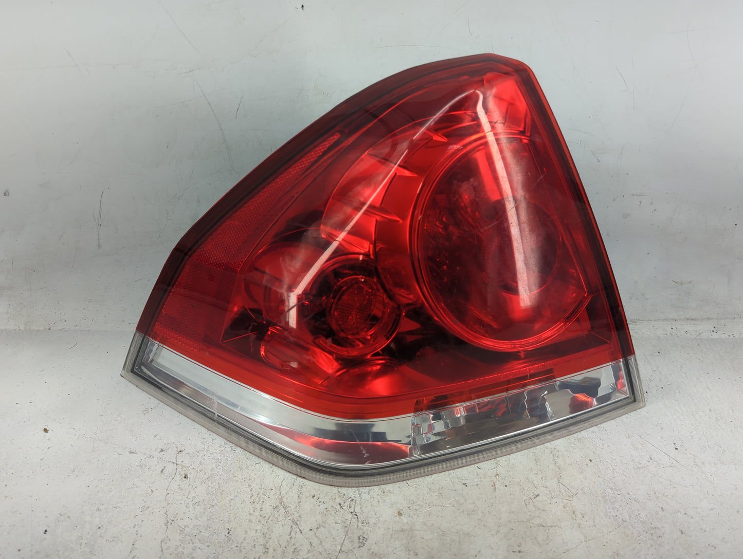 0 Chevrolet Impala Limited Tail Light Assembly Driver Left OEM Fits Fits 206 2007 2008 2009 2010 2011 2012 2013 2014 2015 20