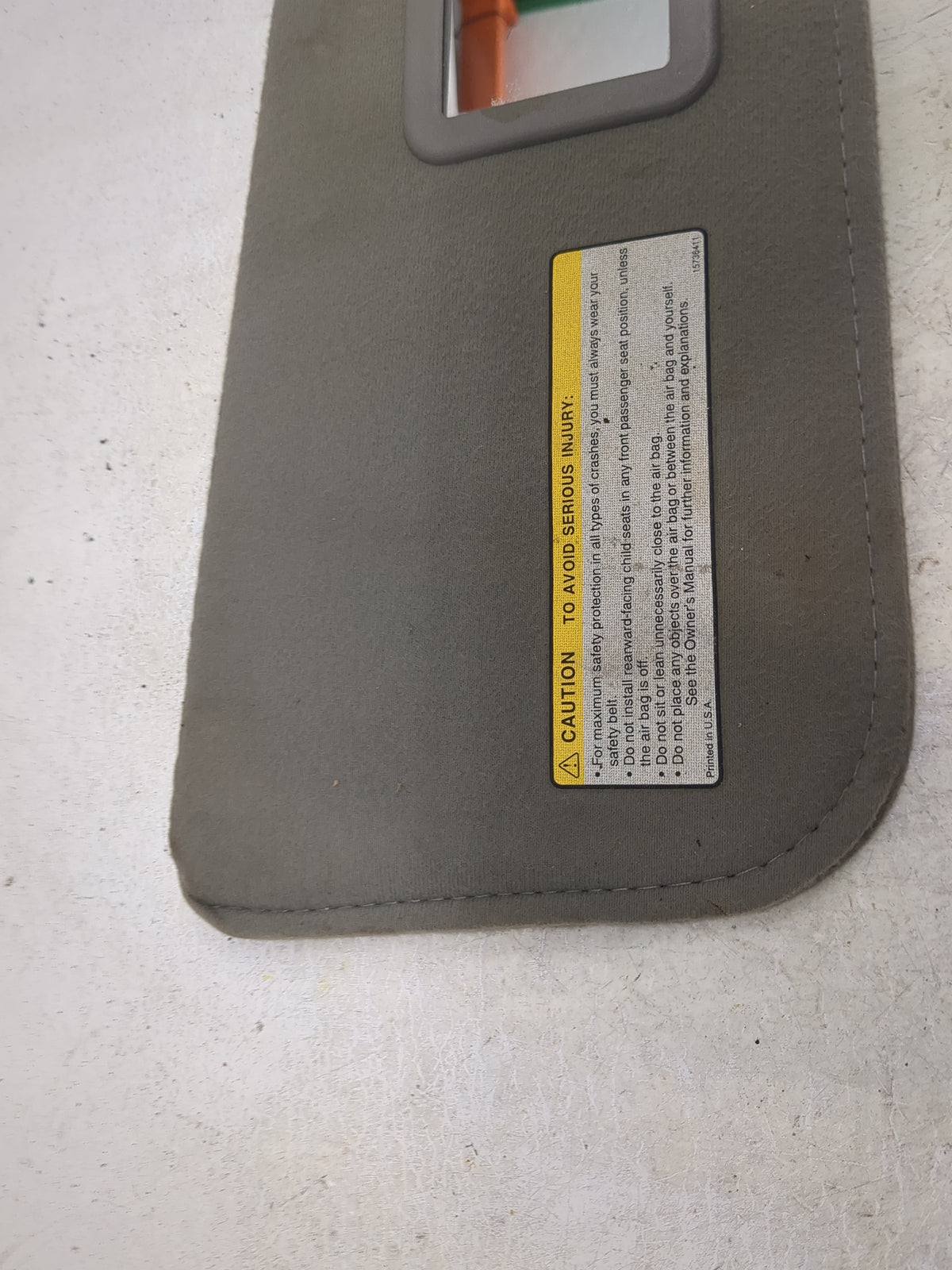0 Chevrolet K1500 Sun Visor Shade Replacement Passenger Right Mirror Fits OEM Used Auto Parts - Oemusedautoparts1.com
