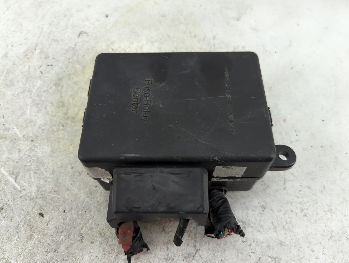 0 Chevrolet K1500 Fusebox Fuse Box Panel Relay Module Fits OEM Used Auto Parts - Oemusedautoparts1.com