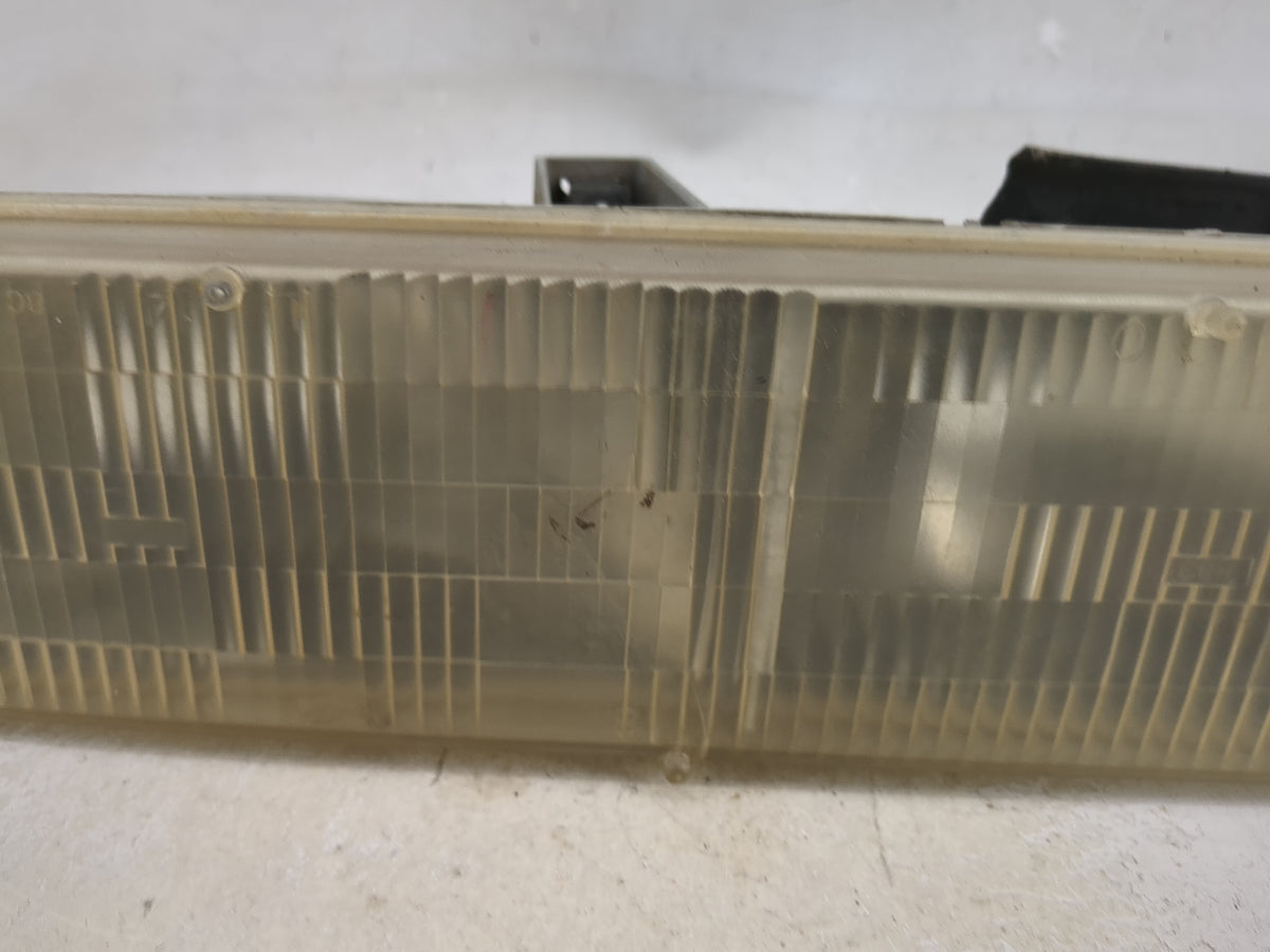 Chevrolet K3500 Driver Left Oem Head Light Headlight Lamp - Oemusedautoparts1.com