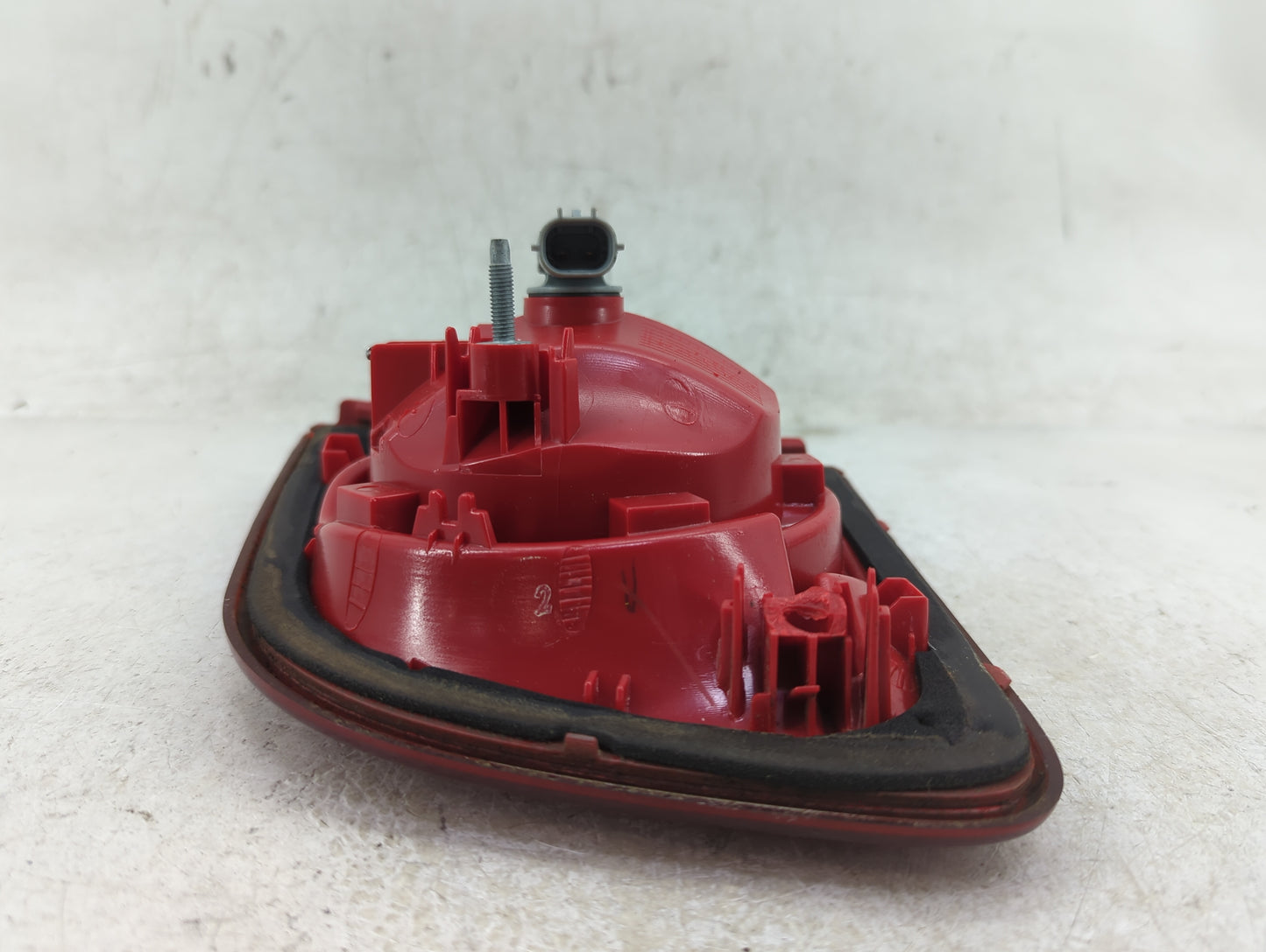 2008-2012 Chevrolet Malibu Driver Left Side Deck Lid Mounted Tail Light - Oemusedautoparts1.com