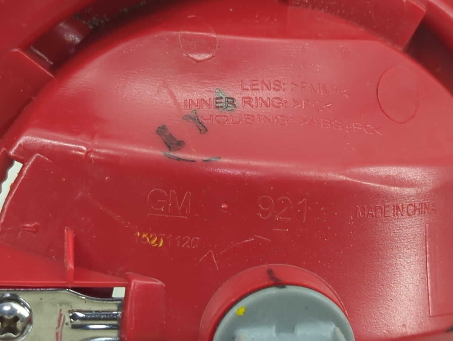 2008-2012 Chevrolet Malibu Driver Left Side Deck Lid Mounted Tail Light - Oemusedautoparts1.com