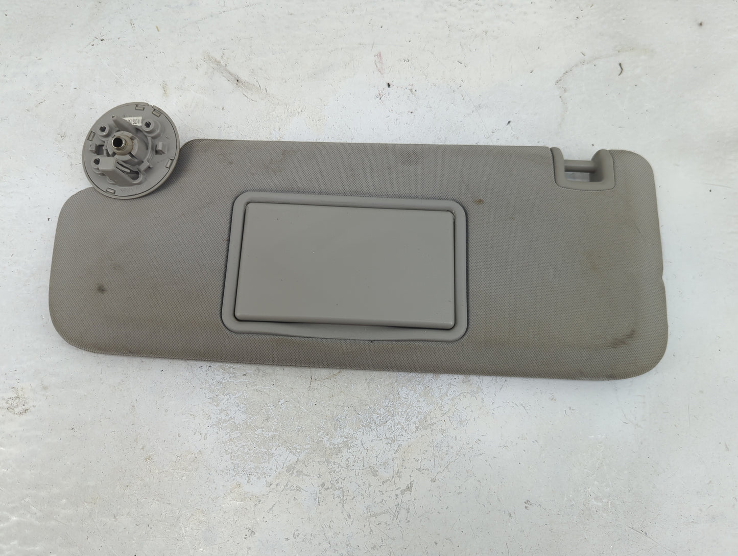 2004-2012 Chevrolet Malibu Sun Visor Shade Replacement Driver Left Mirror Fits Fits 2004 2005 2008 2009 2010 2011 2012 OEM U