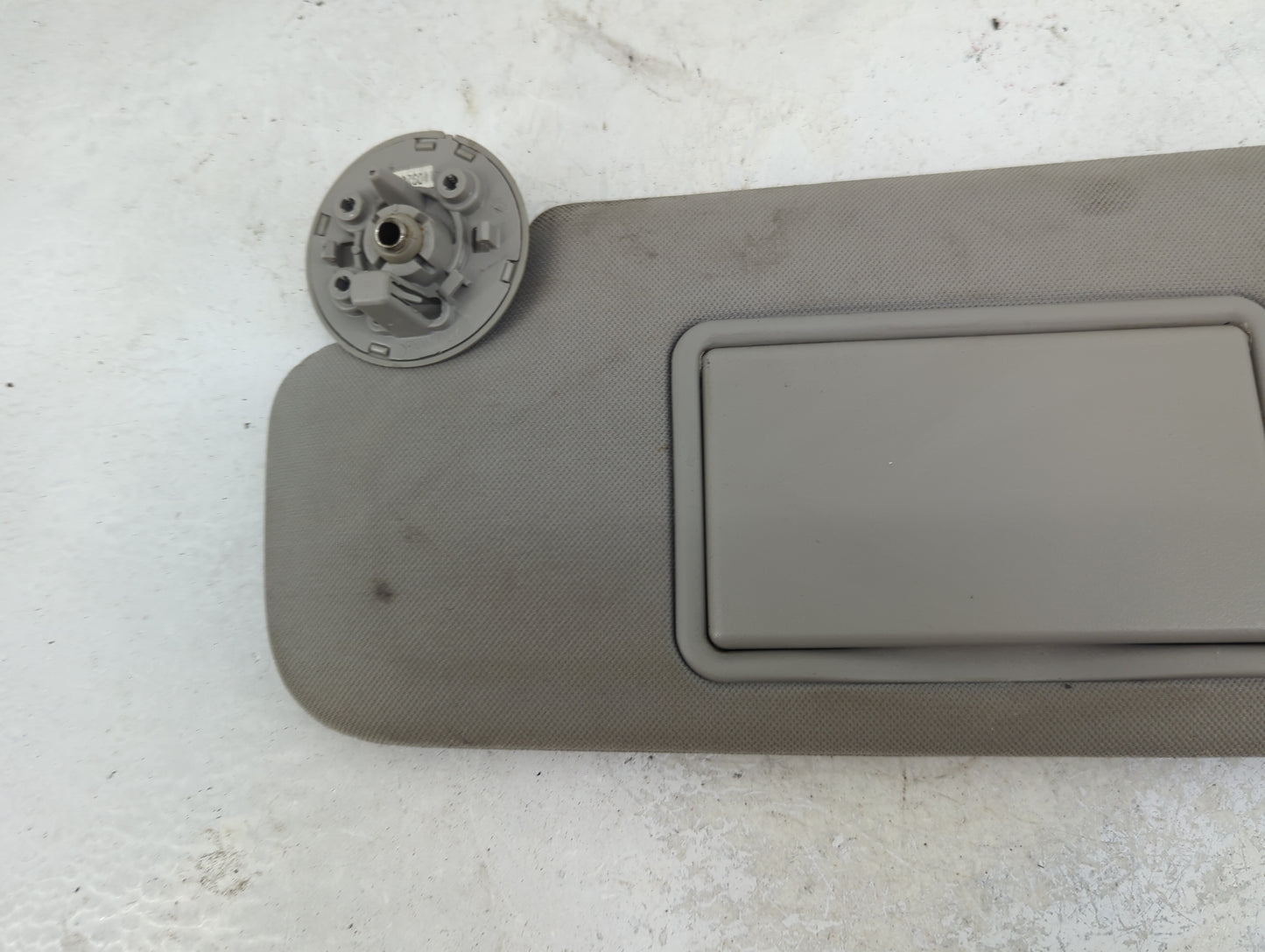 2004-2012 Chevrolet Malibu Sun Visor Shade Replacement Driver Left Mirror Fits Fits 2004 2005 2008 2009 2010 2011 2012 OEM U