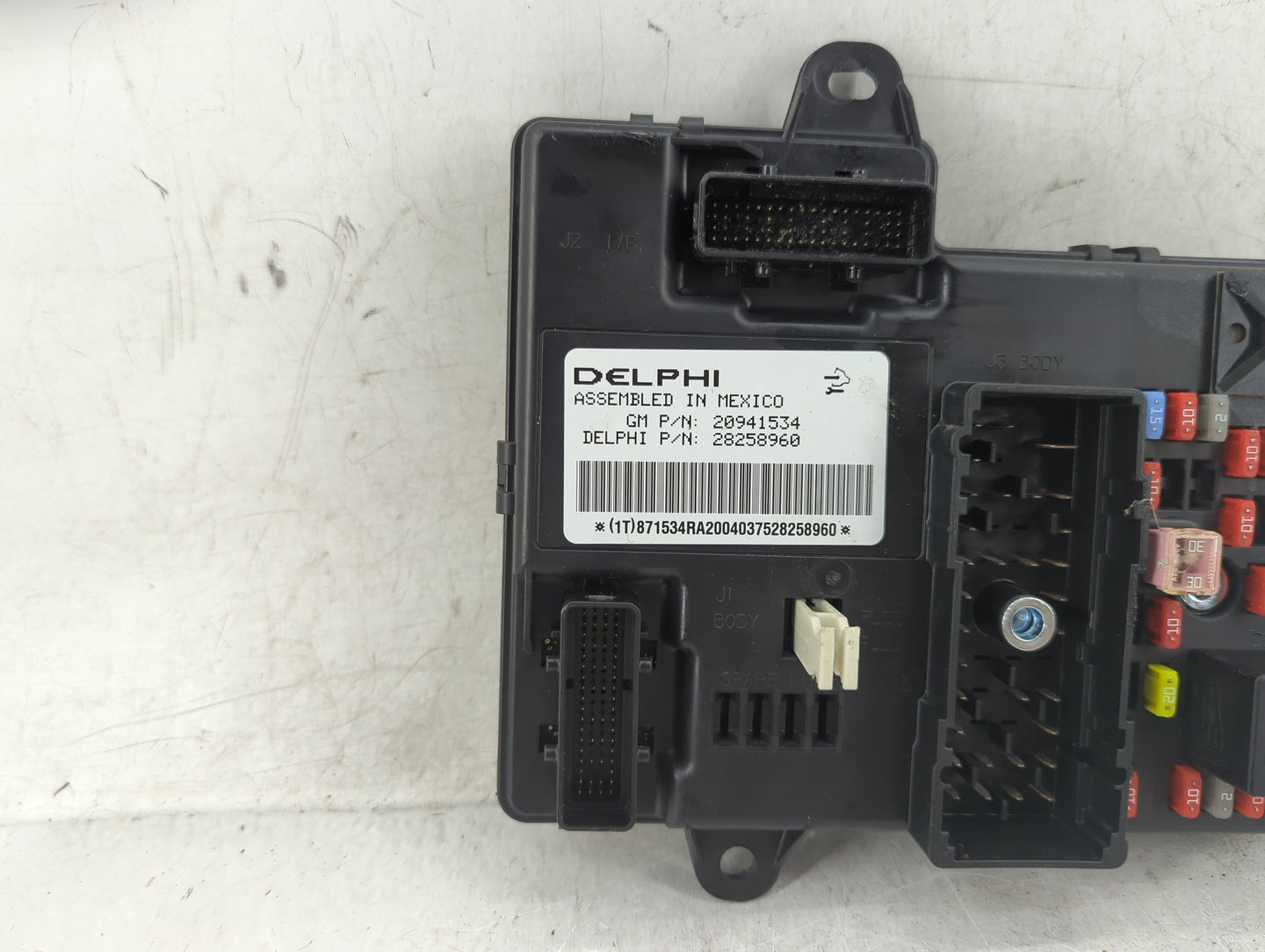 2010-2012 Chevrolet Malibu Body Control Module Bcm Inner Cabin Fuse Box - Oemusedautoparts1.com