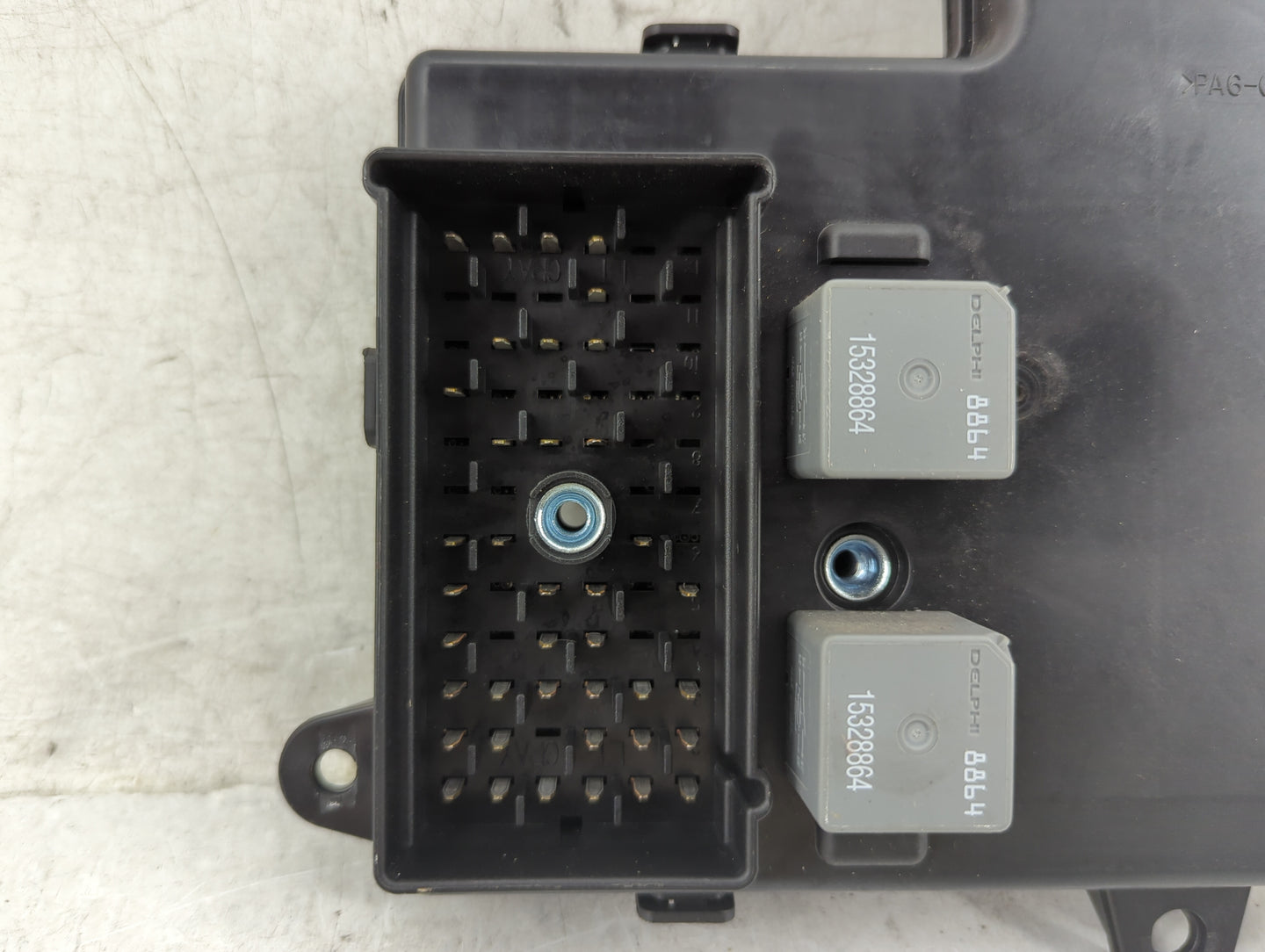 2010-2012 Chevrolet Malibu Body Control Module Bcm Inner Cabin Fuse Box - Oemusedautoparts1.com