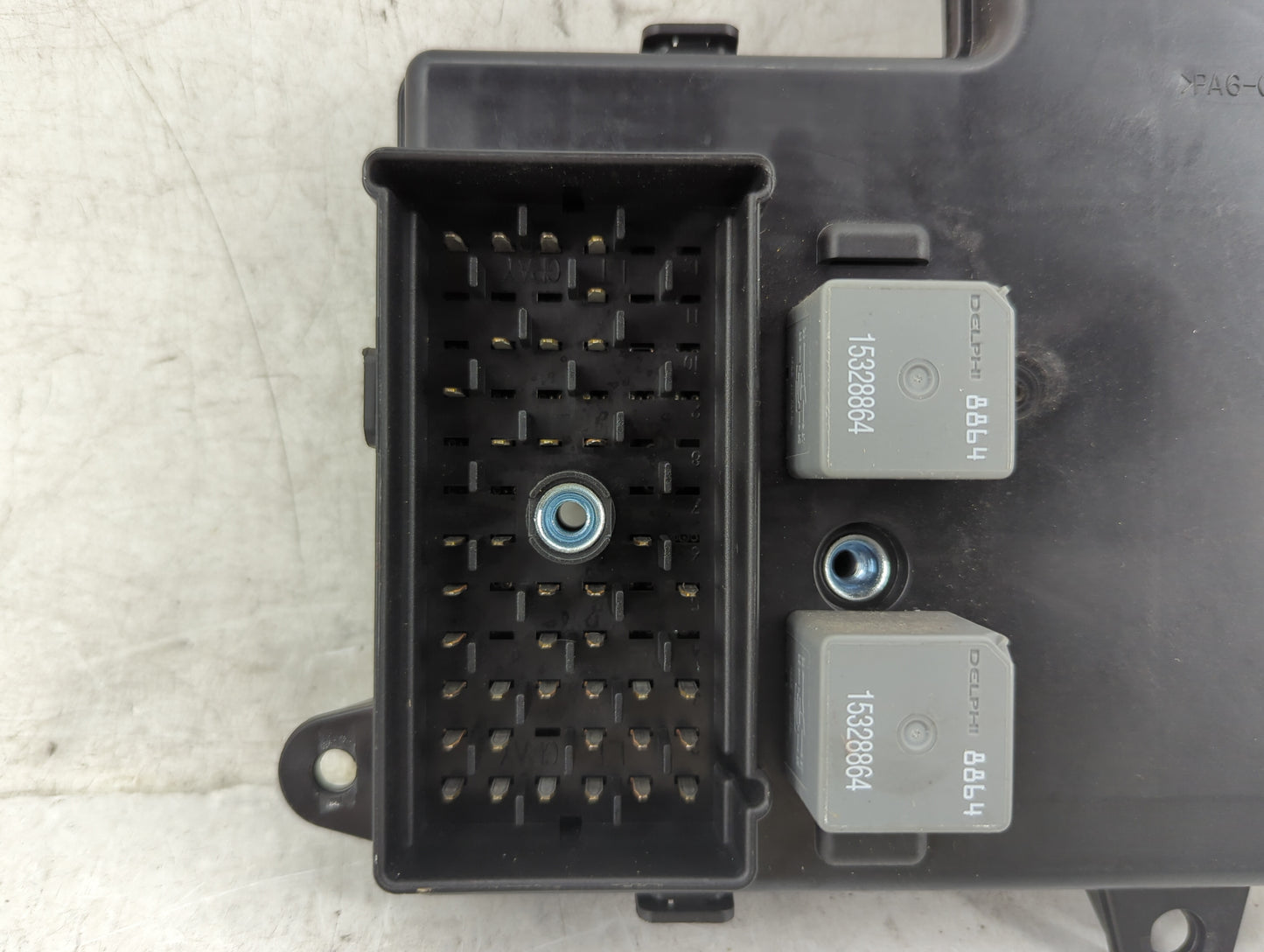 2010-2012 Chevrolet Malibu Body Control Module Bcm Inner Cabin Fuse Box - Oemusedautoparts1.com