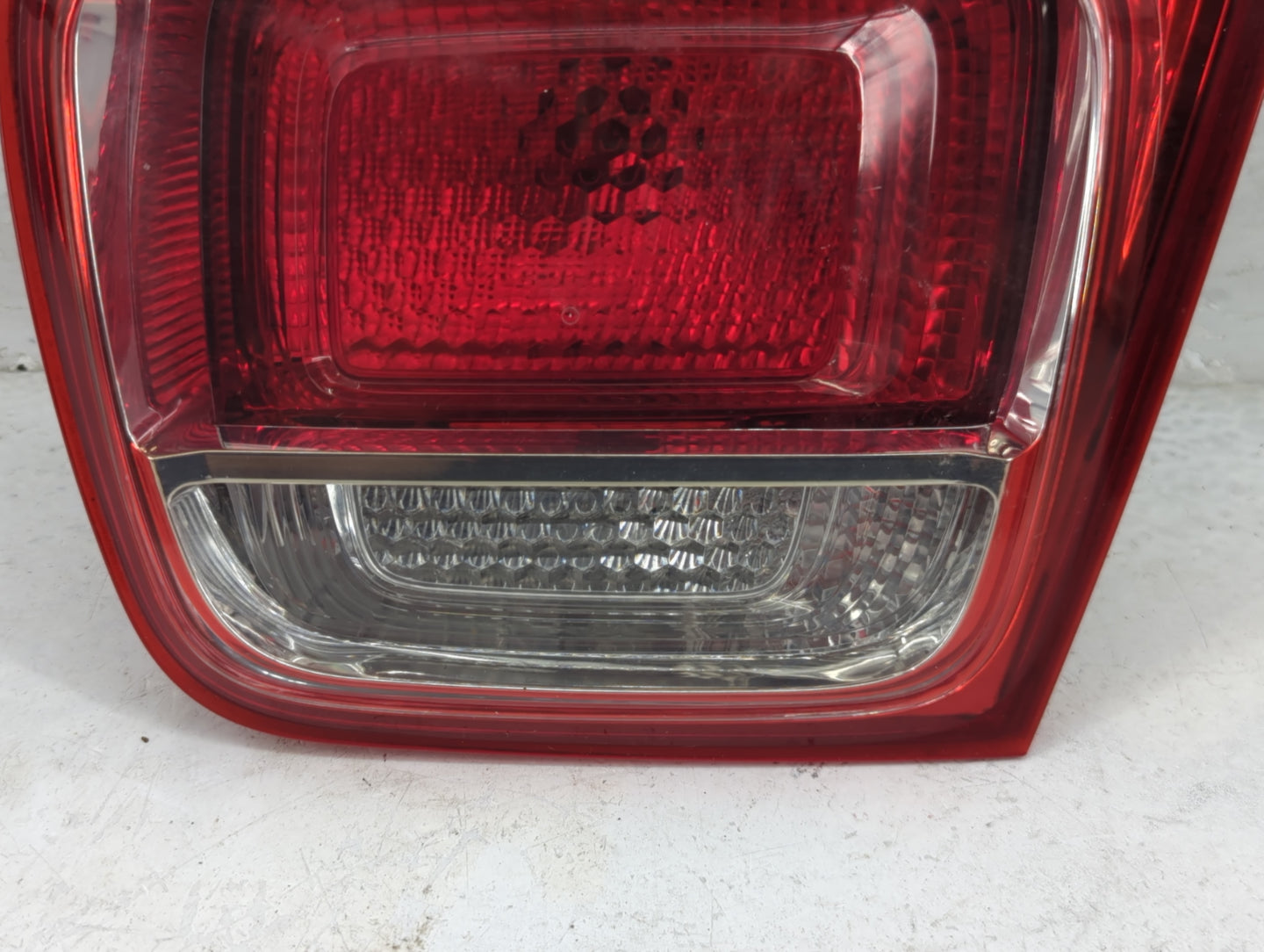 2013-2016 Chevrolet Malibu Driver Left Side Deck Lid Mounted Tail Light - Oemusedautoparts1.com