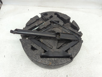 compare product 2013 Chevrolet Malibu Spare Scissor Car Jack
