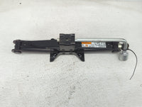 2013 Chevrolet Malibu Spare Scissor Car Jack 1074768 - Oemusedautoparts1.com