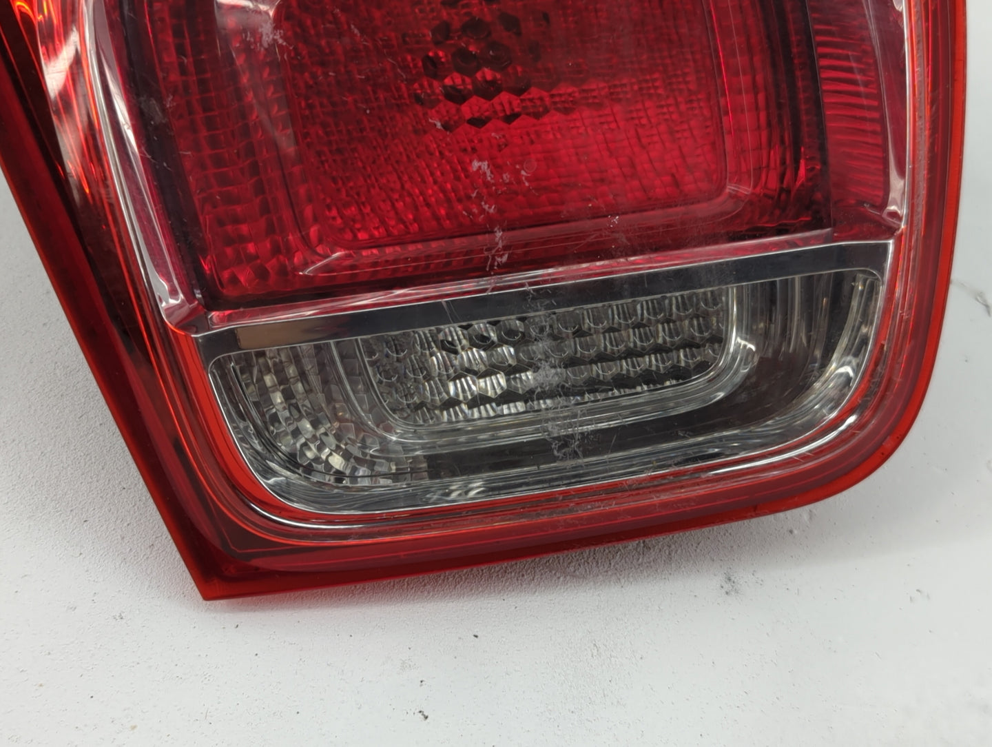 2013-2016 Chevrolet Malibu Driver Left Side Deck Lid Mounted Tail Light - Oemusedautoparts1.com