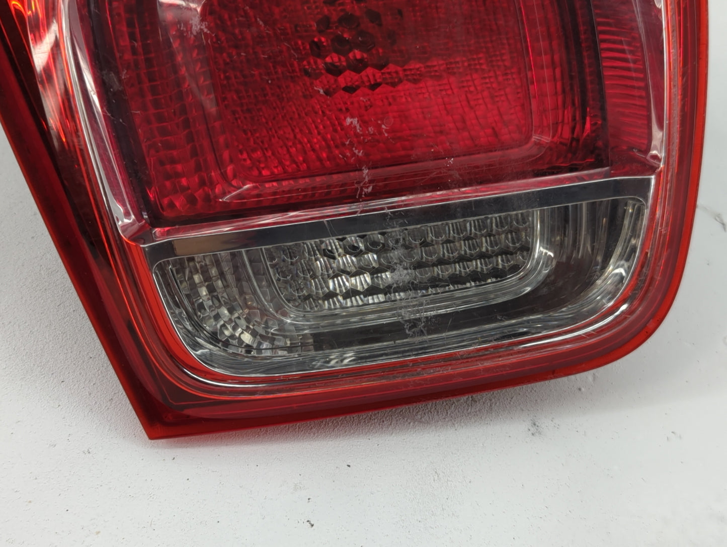 2013-2016 Chevrolet Malibu Driver Left Side Deck Lid Mounted Tail Light - Oemusedautoparts1.com