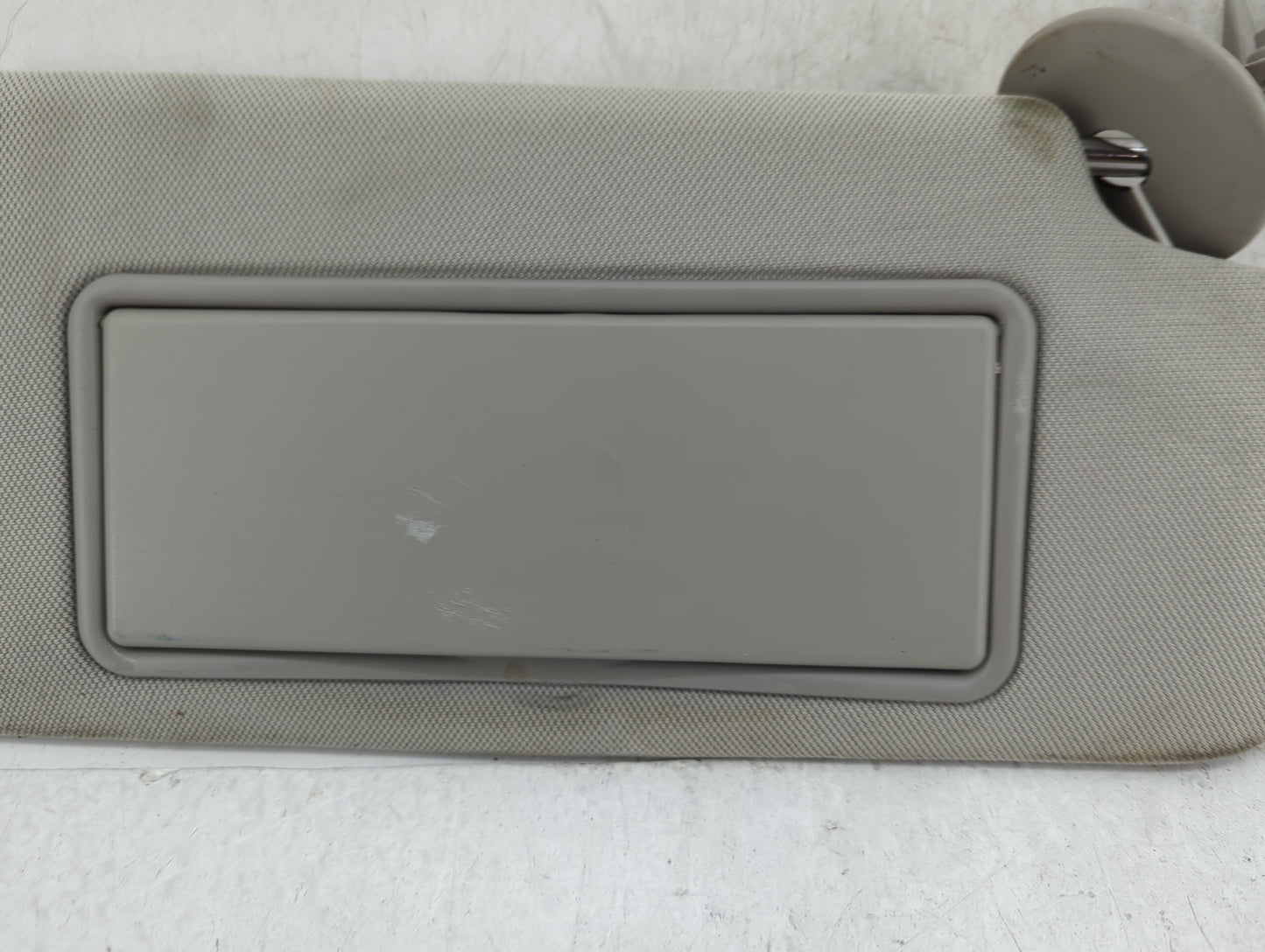 2013-2016 Chevrolet Malibu Sun Visor Shade Replacement Passenger Right Mirror Fits Fits 2013 2014 2015 2016 OEM Used Auto Pa