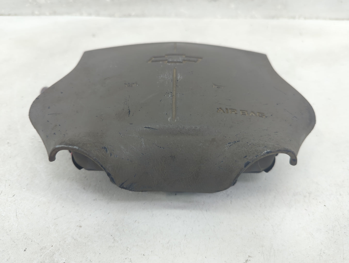 1998-1999 Chevrolet Malibu Air Bag Driver Left Steering Wheel Mounted - Oemusedautoparts1.com