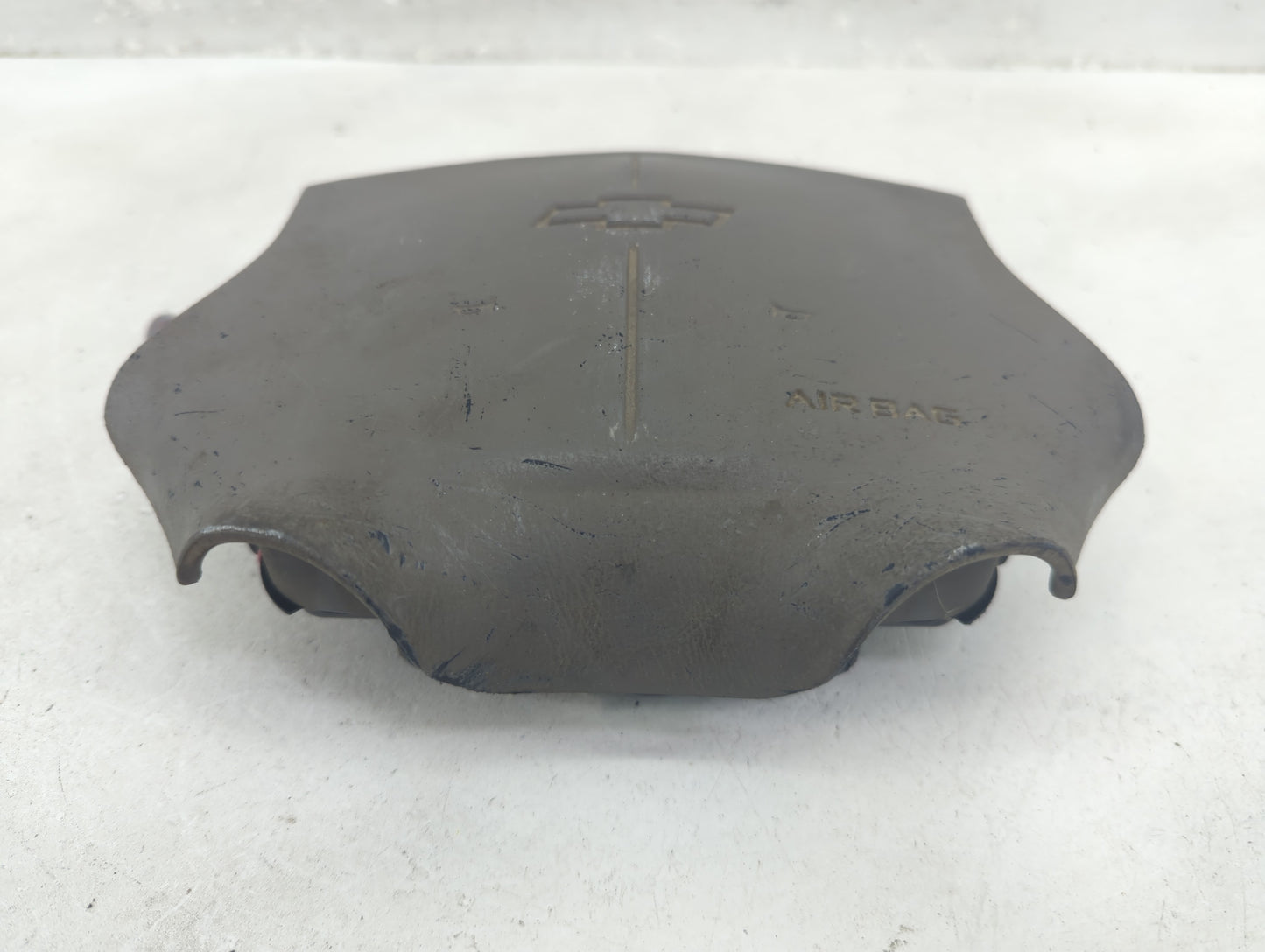 1998-1999 Chevrolet Malibu Air Bag Driver Left Steering Wheel Mounted - Oemusedautoparts1.com
