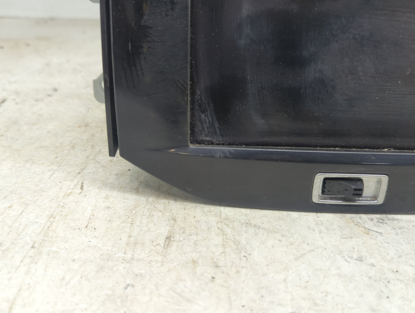 2013-2016 Chevrolet Malibu Information Display Screen - Oemusedautoparts1.com