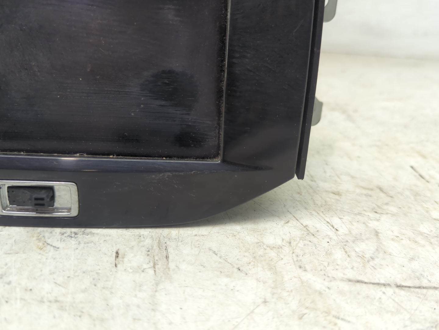 2013-2016 Chevrolet Malibu Information Display Screen - Oemusedautoparts1.com