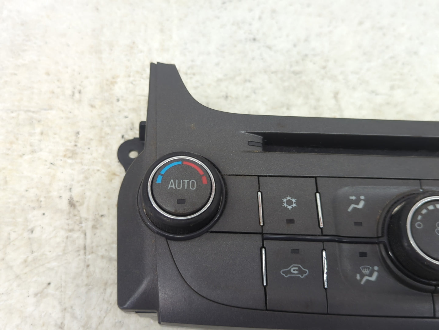 2013-2015 Chevrolet Malibu Climate Control Module Temperature AC/Heater Replacement Fits Fits 2013 2014 2015 OEM Used Auto P