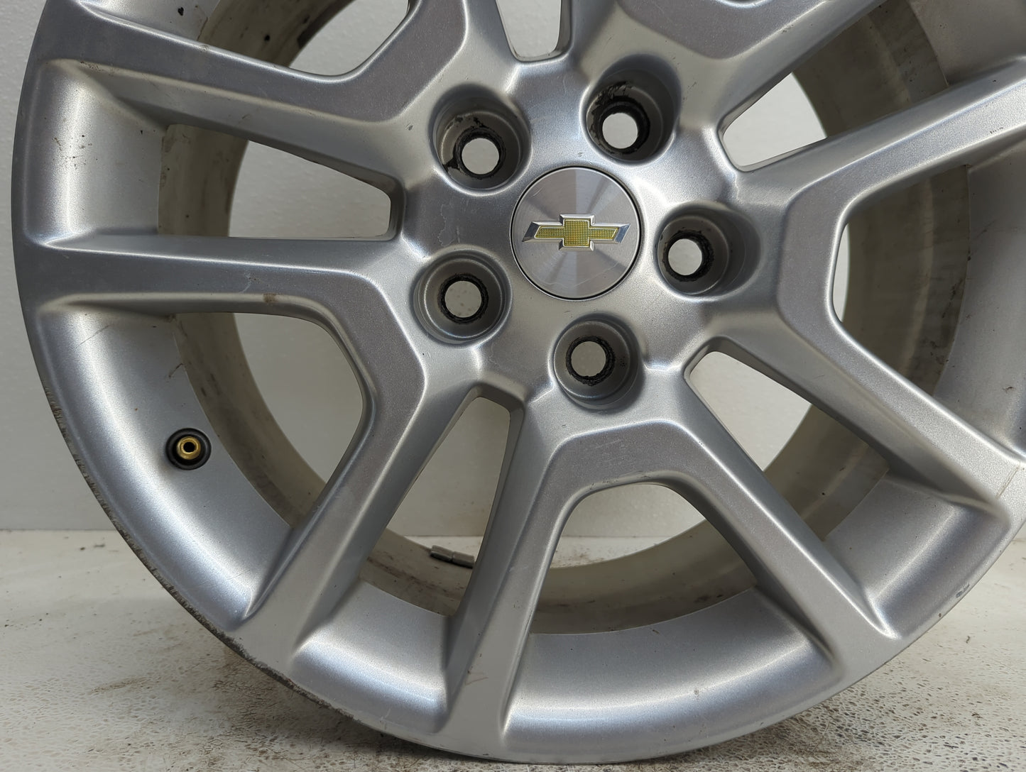 2013-2014 Chevrolet Malibu Oem Wheel Rim - Oemusedautoparts1.com