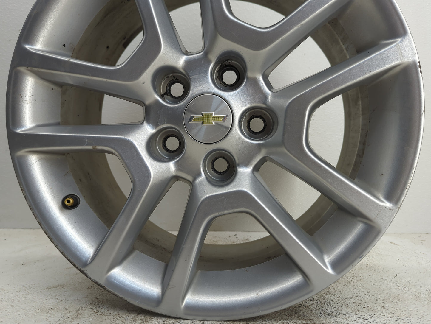 2013-2014 Chevrolet Malibu Oem Wheel Rim - Oemusedautoparts1.com