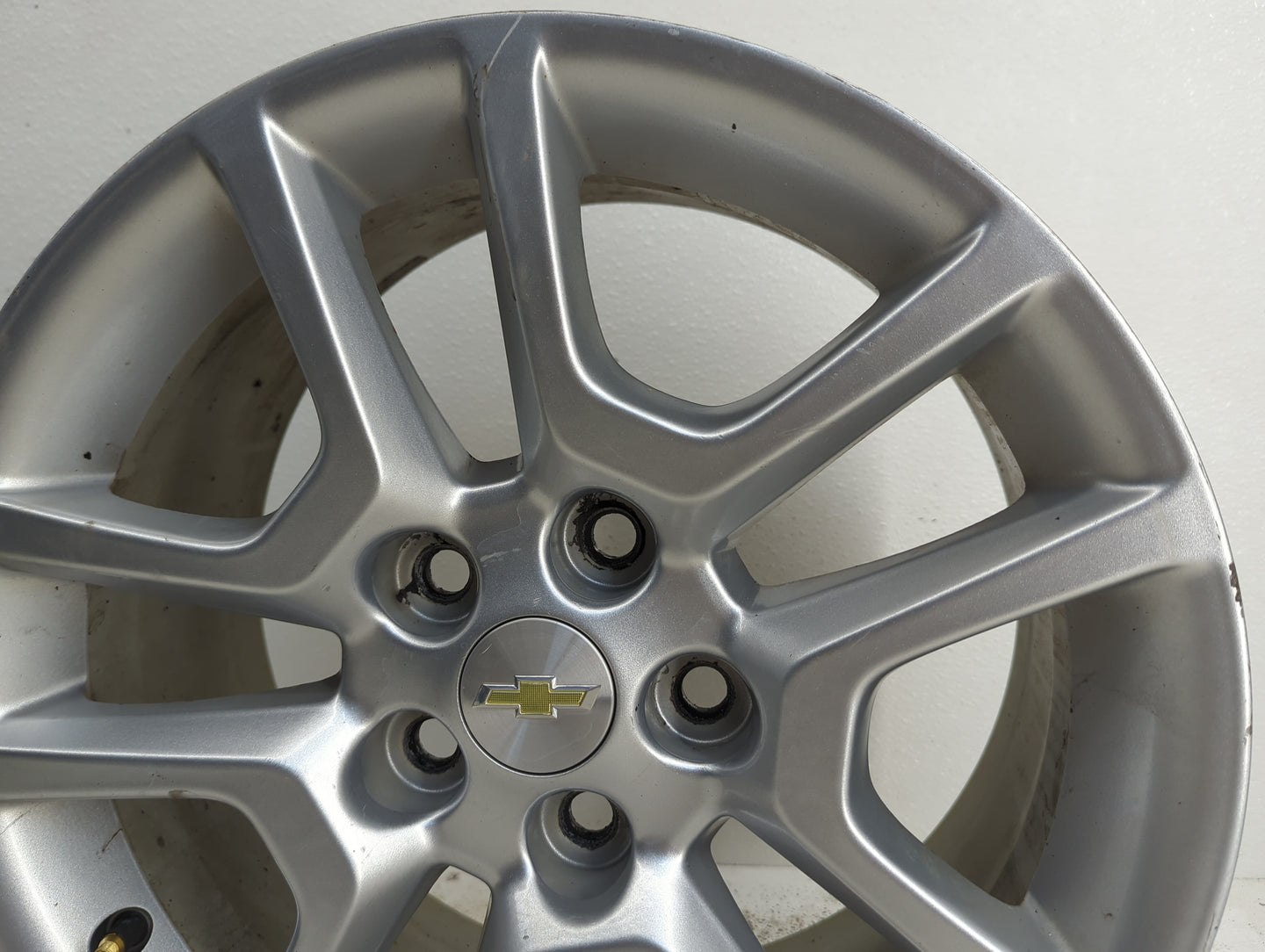 2013-2014 Chevrolet Malibu Oem Wheel Rim - Oemusedautoparts1.com