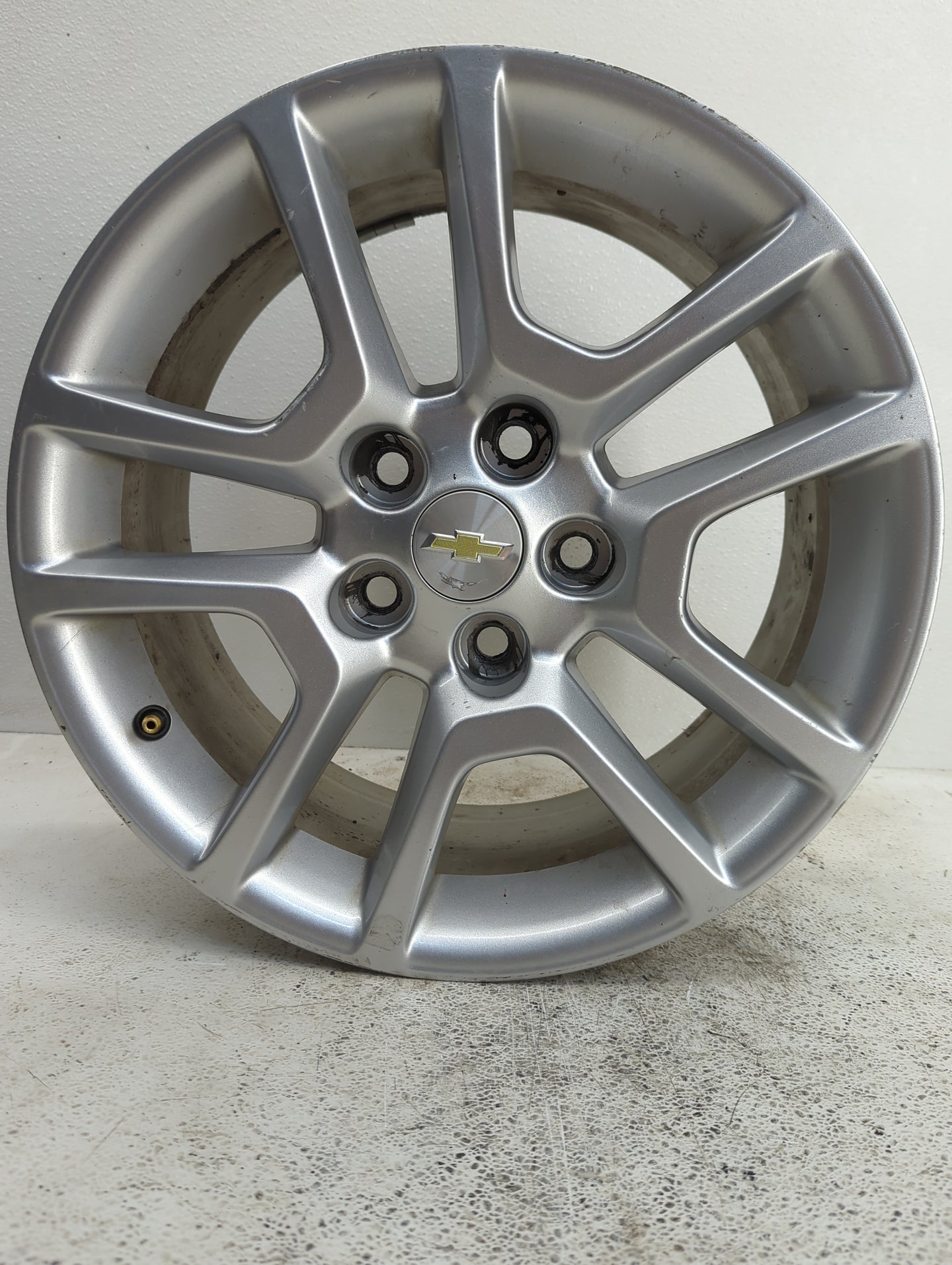 2013-2014 Chevrolet Malibu Oem Wheel Rim - Oemusedautoparts1.com