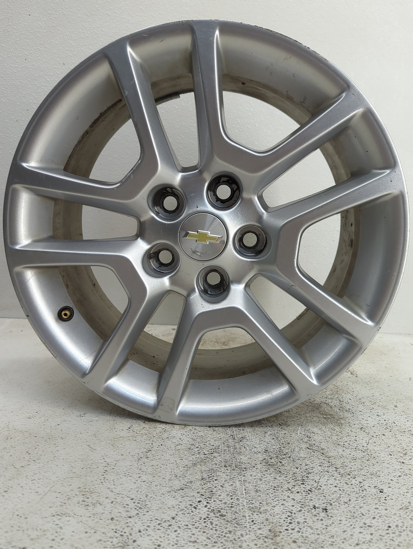 2013-2014 Chevrolet Malibu Oem Wheel Rim - Oemusedautoparts1.com
