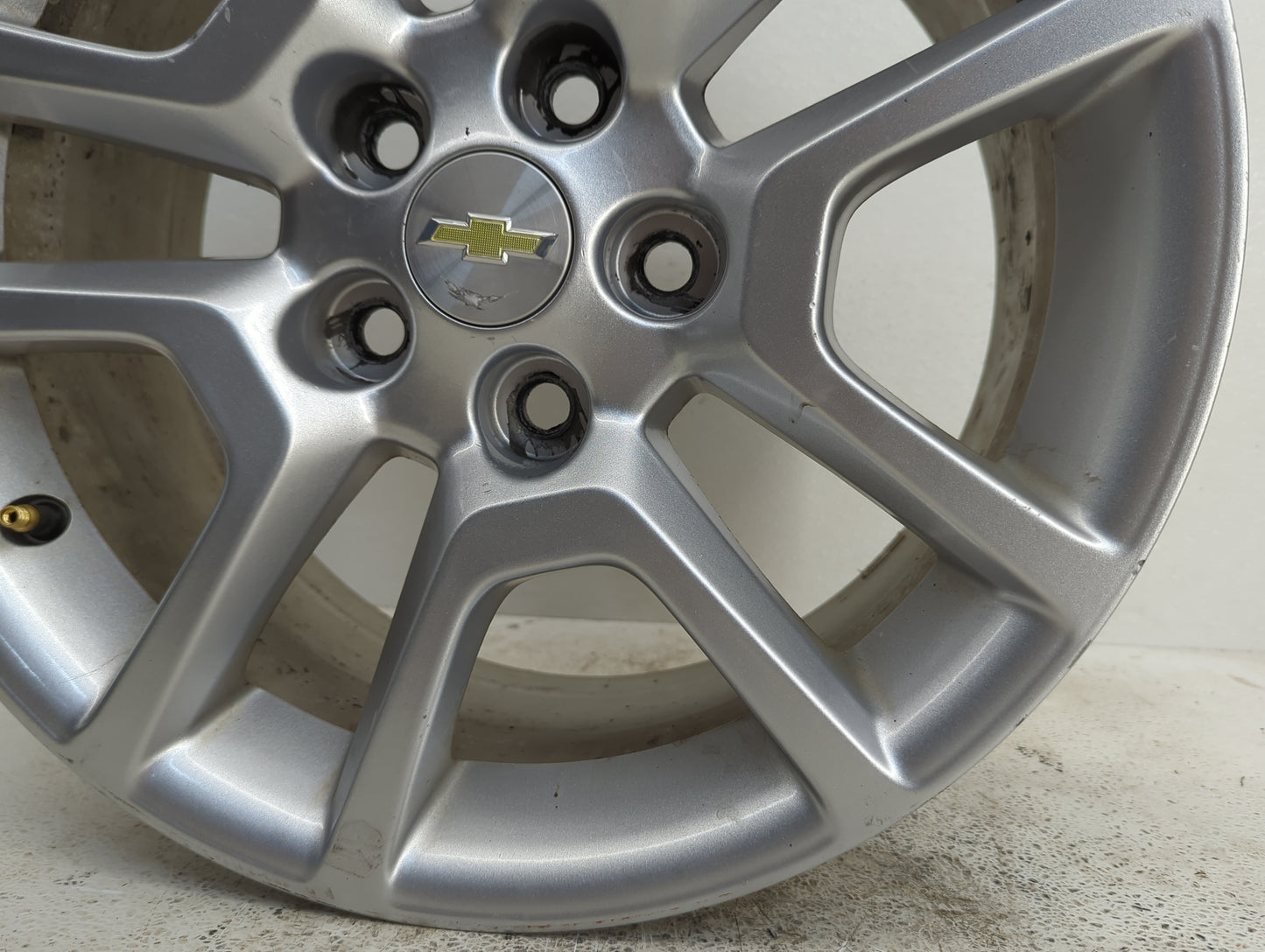2013-2014 Chevrolet Malibu Oem Wheel Rim - Oemusedautoparts1.com