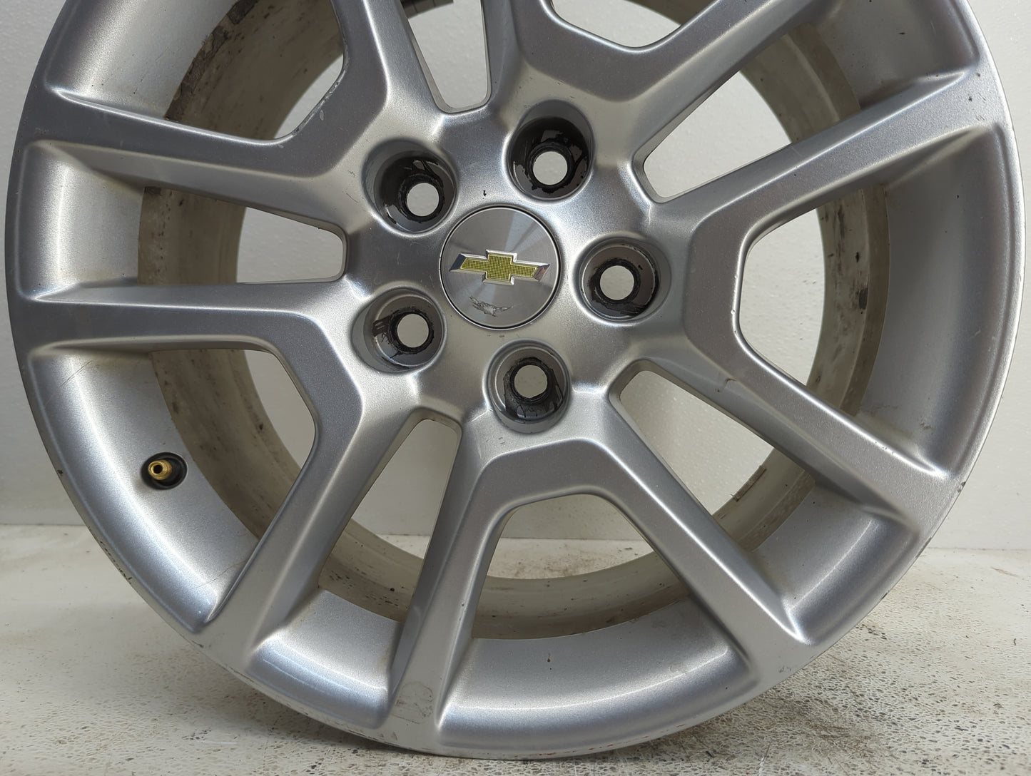 2013-2014 Chevrolet Malibu Oem Wheel Rim - Oemusedautoparts1.com