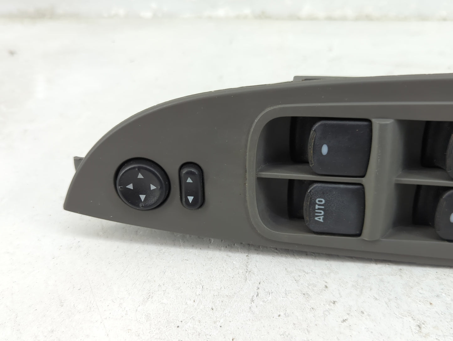 2010-2012 Chevrolet Malibu Master Power Window Switch Replacement Driver Side Left Fits Fits 2010 2011 2012 OEM Used Auto Pa