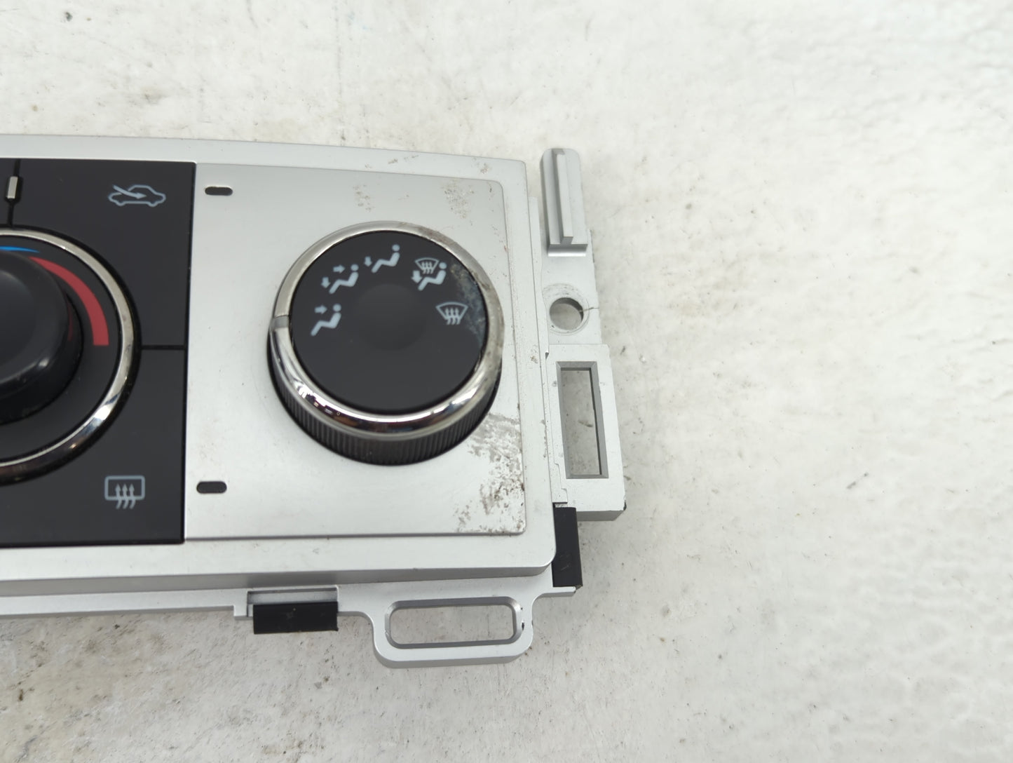 2008-2012 Chevrolet Malibu Climate Control Module Temperature AC/Heater Replacement Fits Fits 2008 2009 2010 2011 2012 OEM U